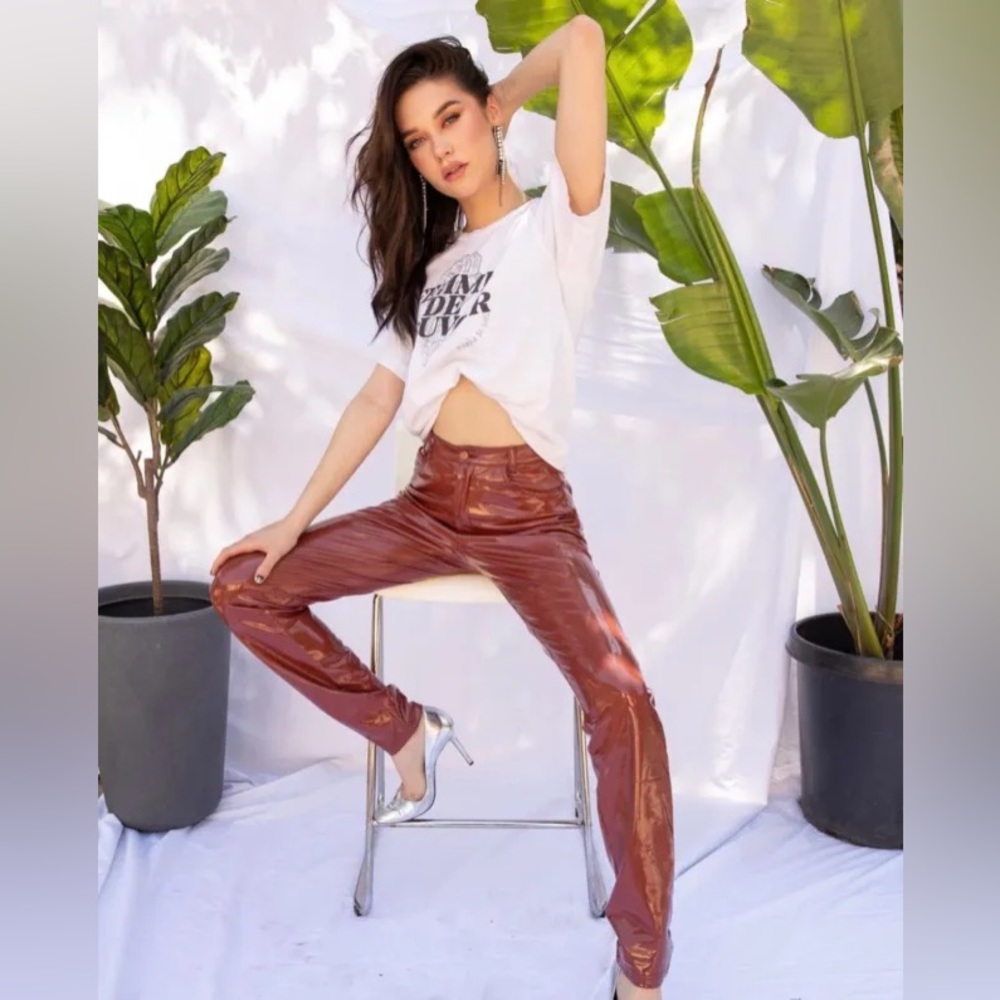 Nwt: STEELE LATEX PANT
ARI LATEX PANT